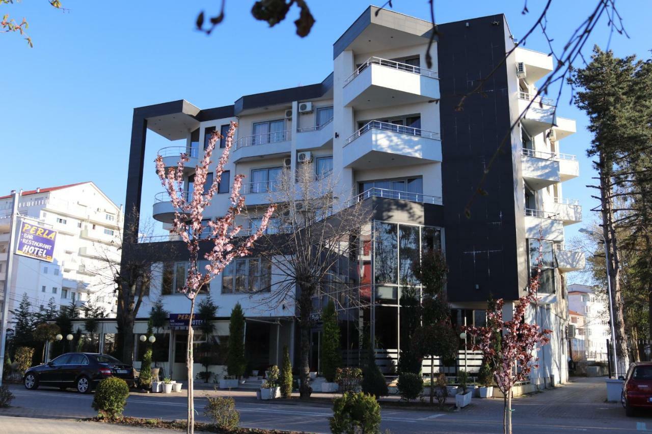 Perla Hotel Pogradec Exterior photo